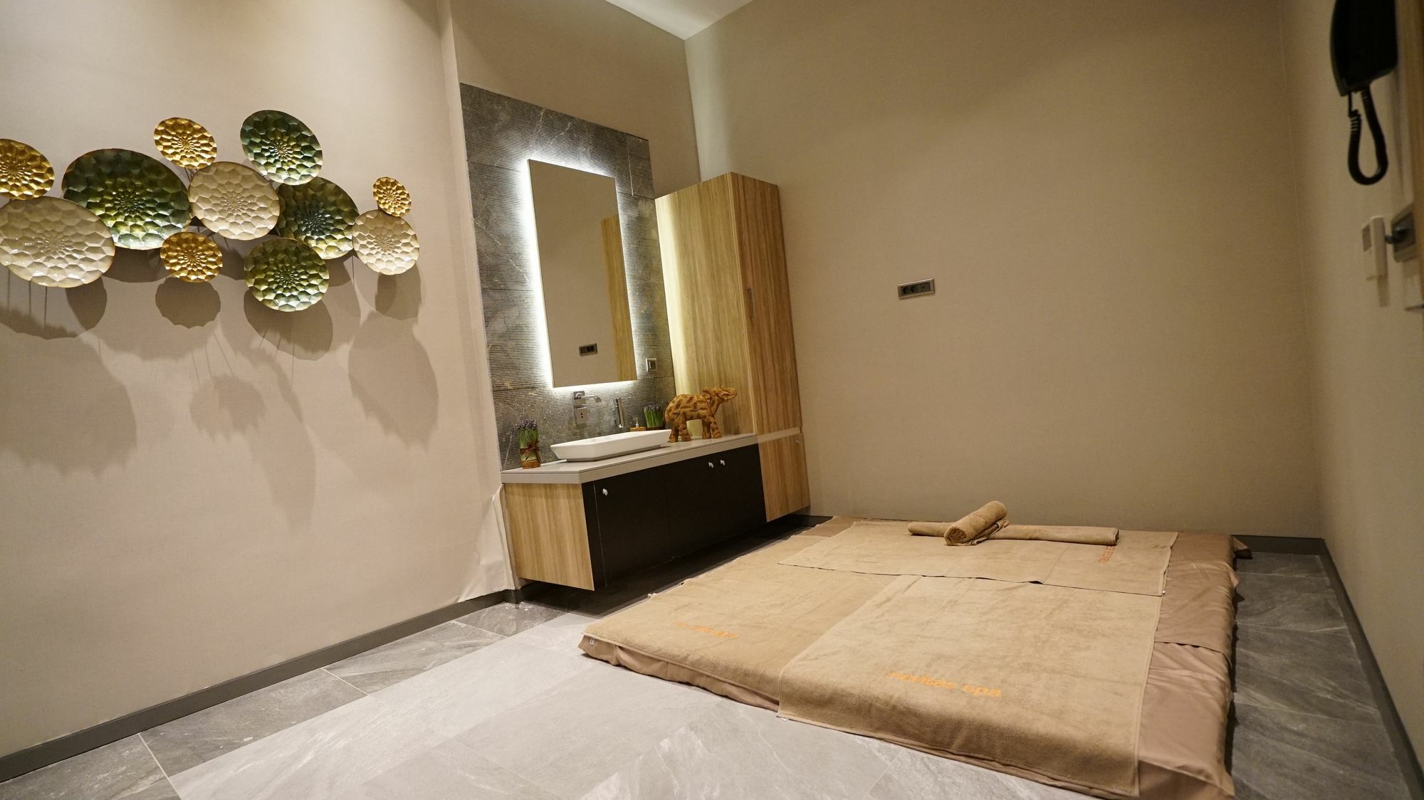Hawthorn Suites By Wyndham Istanbul Airport מראה חיצוני תמונה